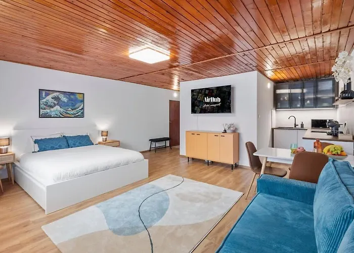 Apartmán Art-inspired, Designer